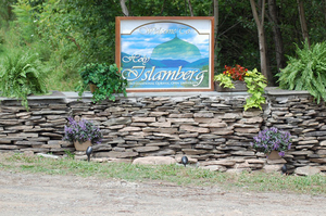 Islamberg is a Muslim community located in Tompkins, New York, about one hour and 45 minutes southeast of Syracuse.